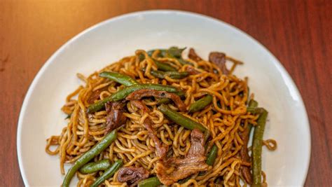 Magi Noodle Delivery vs. Traditional Takeout: Which One Reigns Supreme?